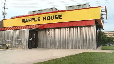 Waffle House closes in Panama City Beach, meaning Hurricane...