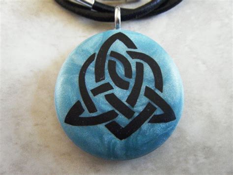 Celtic Symbol For Sisterhood Hand Carved On A Teal Pearl Color