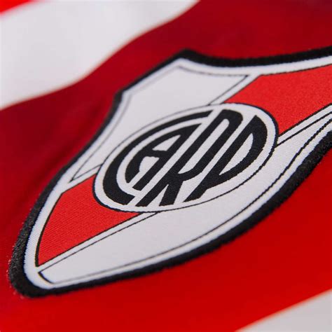 Encontrá las mejores noticias de river plate y mantenete informado en olé. River Plate 2016 Home Kit Released - Footy Headlines