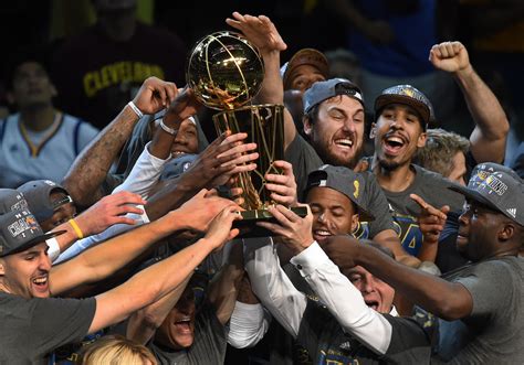 Warriors Win First Nba Title In 40 Years News Fix Kqed News