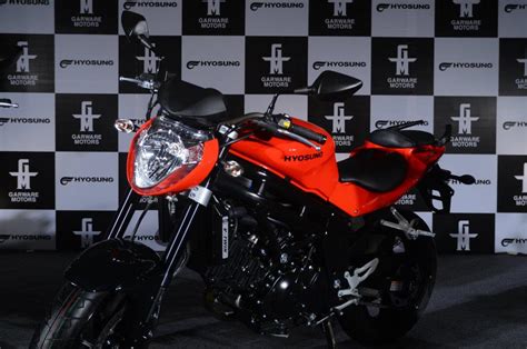 Check out complete specifications, review, features, and top speed of gt650r. Hyosung GT650N launched in India [Photos/Price ...
