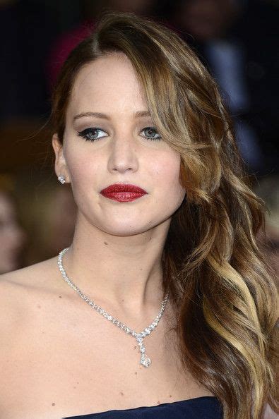 More Pics Of Jennifer Lawrence Red Lipstick Jennifer Lawrence Jennifer Lawrence Hair