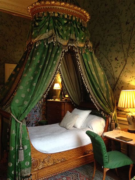 Canopied Bed Chatsworth House Chatsworth House Discount Bedroom