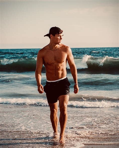 Noah Beck Noahbeck Instagram Photos And Videos Future Babefriend Topless Men Cute Guys