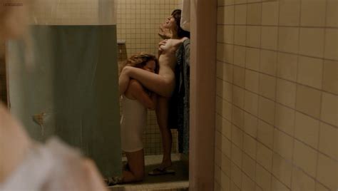 Taylor Schilling Nude Topless And Lesbian And Laura Prepon Nude Topless In The Shower Orange