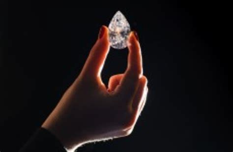 Flawless 101 Carat Diamond To Be Sold At Auction · Thejournalie