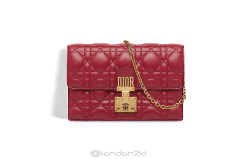 In order to avoid unnecessary returns,please read the description and view the photos carefully and do not hesitate to ask more questions and request more photos. Dioraddict WOC RM6,875 | Dior, Wallet, Womens fashion