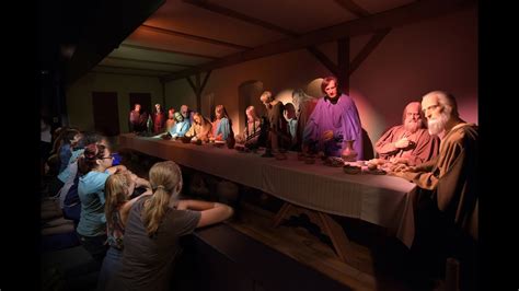 Biblewalk Museum Features Life Size Wax Figures And Woodcarvings Take A Journey Thru The Bible