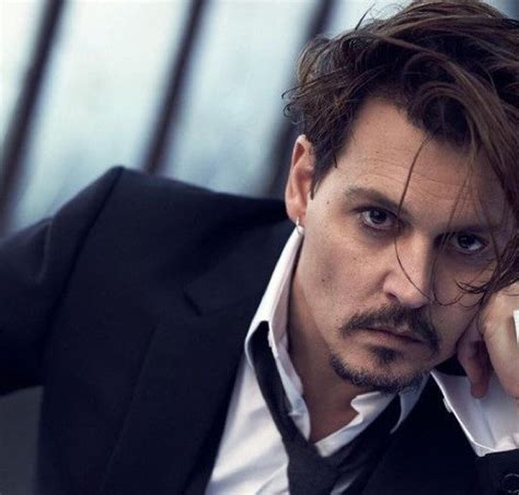 Maybe you would like to learn more about one of these? Johnny Depp, stasera in TV nel film Chocolat: 10 curiosità ...