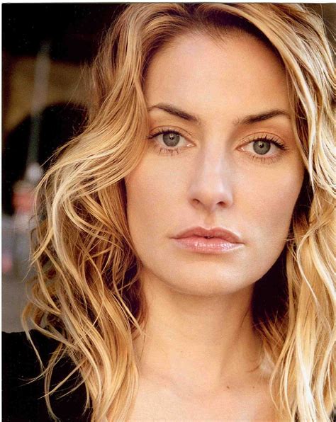 Twin Peaks Actress Cast In Nbcs Sila Pilot Madchen Amick