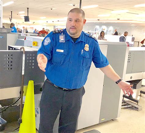 Tsa Recruiting Officers For Work At The Syracuse Airport