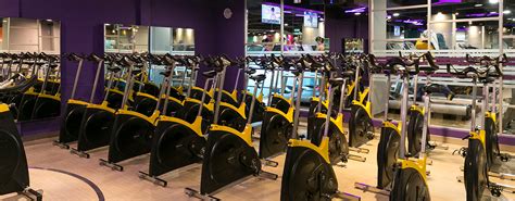 Saran untuk celebrity fitness central park mall adalah menggunakan. Celebrity Fitness @Palm Mall Seremban - Malaysia Gym ...