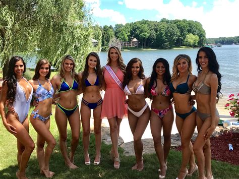 Hooters Pageant And Womens Conference Goes Beyond The Orange Shorts