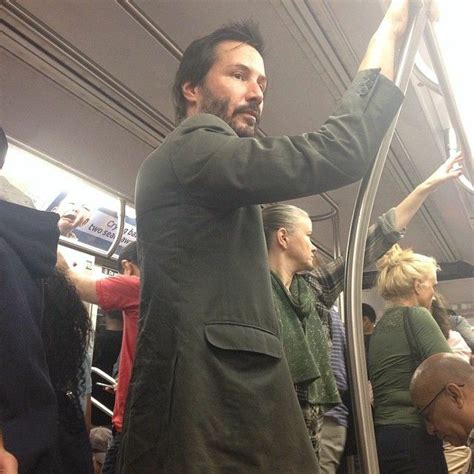 Keanu Reeves Give Up His Seat In C Train Rkeanubeingawesome