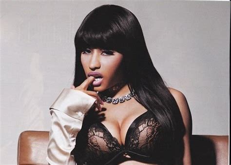 Nicki Minajâs KING Magazine Photoshoot