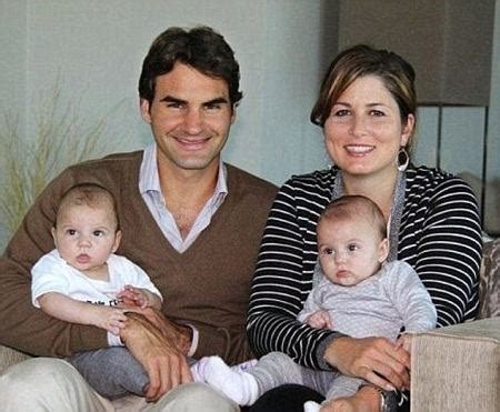Roger federer's wife, mirka federer, is a former professional tennis player. Roger Federer Height, Weight, Age, Wife, Children ...