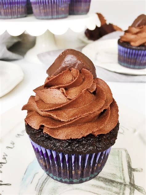 Gluten Free Chocolate Cupcakes Cake By Courtney