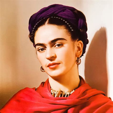 Kahlo's life was the subject of a 2002 film entitled frida, starring salma hayek as the artist and alfred molina as rivera. Frida Kahlo | Art, Biography & Art for Sale | Sotheby's