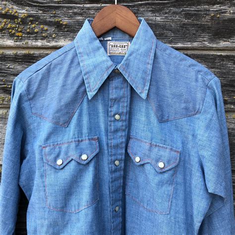 70s Chambray Western Pearl Snap Sawtooth Shirt Mens M Dee Cee Vintage 1970s Tapered Fitted Long