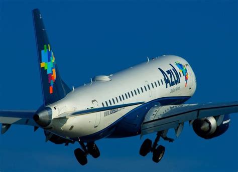 Aerolínea Brasileña Azul Interesada En Volar De Recife A Montevideo Transportes