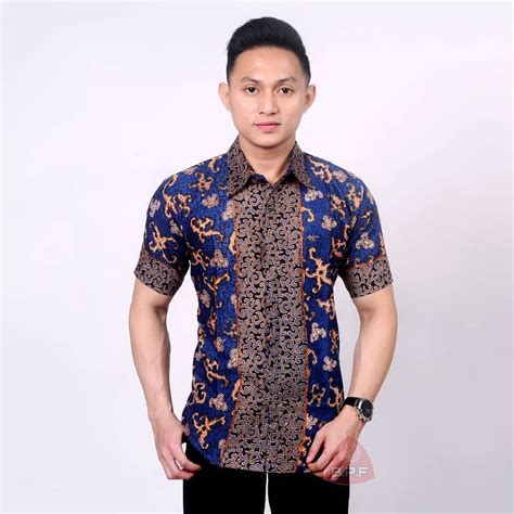 Jual baj u kemeja pria lengan panjang polos bahan oxford. Model Batik Pria Kombinasi Polos Lengan Panjang Dan Pendek ...