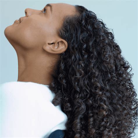 Curly Hair Understanding Moisture Vs Hydration The Mestiza Muse