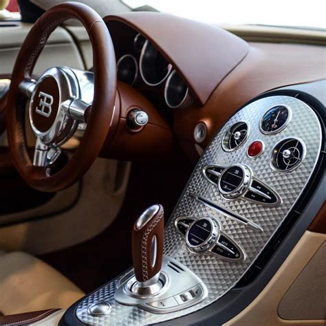 Pin By Jacob Reed On Tickled Pink Bugatti Veyron Luxury Car Interior Super Luxury Cars