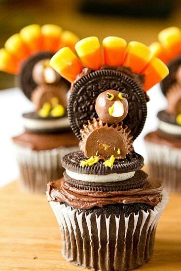 Thanksgiving Turkey Cupcakes Brown Eyed Baker