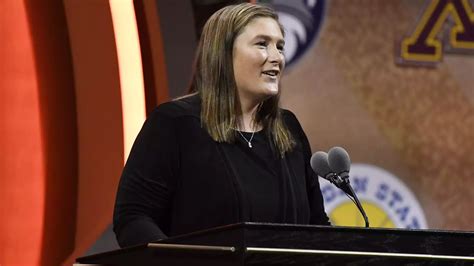 Basketball Hall Of Fame Enshrines Its New Class Of MPR News