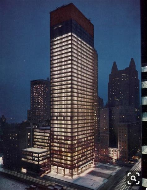 미스 반 데어 로에의 시그램빌딩 Seagram Building New York By Mies Van Der Rohe 1958
