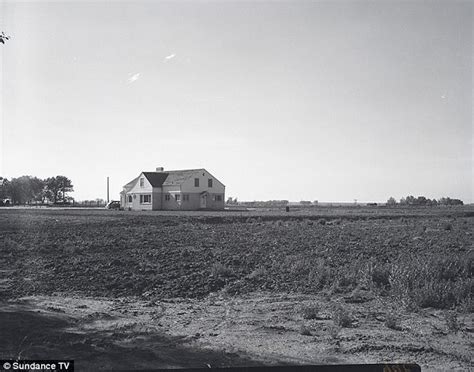 New Docuseries On 1959 In Cold Blood Kansas Murders Daily Mail Online