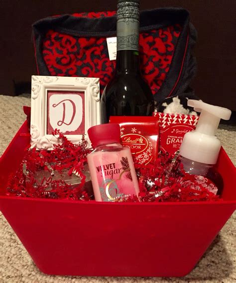 Red Gift Basket Ideas For Boyfriend Bmp Front