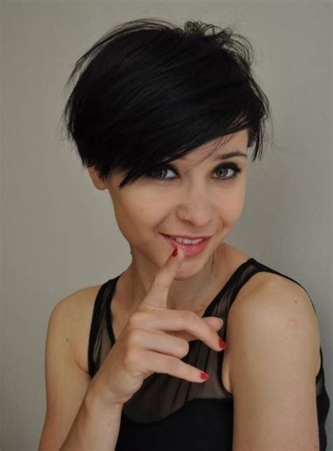 Black Short Hairstyle With Side Bangs Styles Weekly