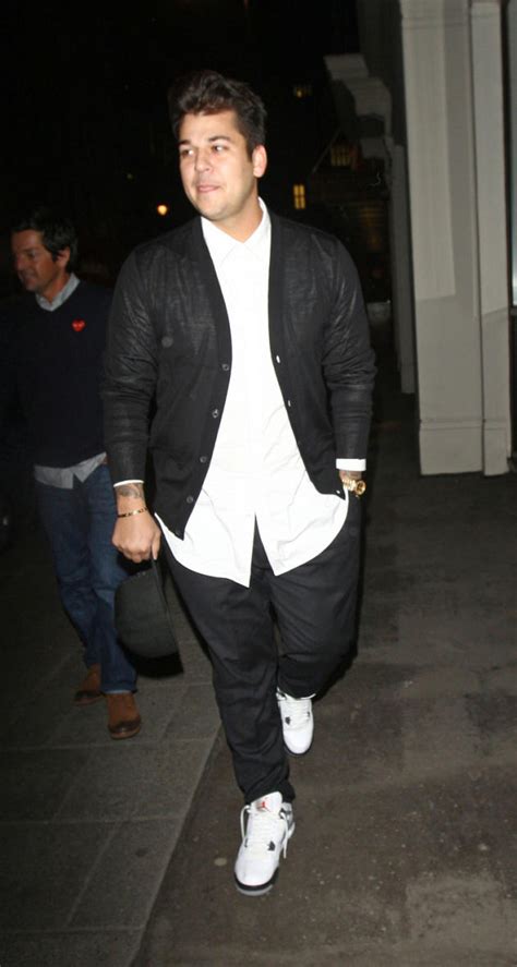 Account is run by jenner communications. Rob Kardashian Weight Loss: 50 Pounds to Go! - The ...
