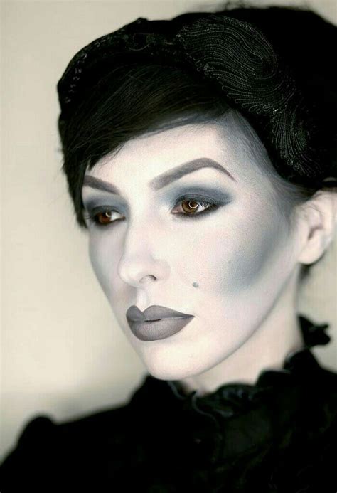 Pin By 210 317 0311 On Goth Halloween Face Makeup Nose Ring Face