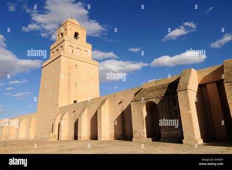 Great Mosque Kairouan Tunisia Stock Photo Alamy