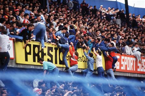 The hillsborough disaster was a fatal human crush during a football match at hillsborough stadium in sheffield, south yorkshire, england, on 15 april 1989. Hillsborough stadium disaster: New criminal probe ordered into 1989 tragedy | Toronto Star