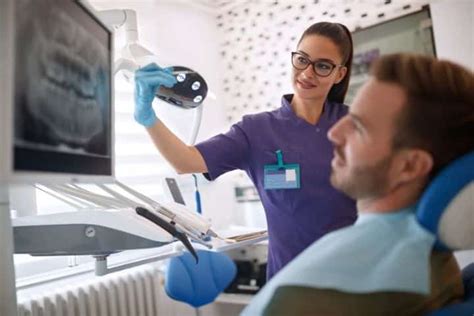 Dental Assistant Duties And Job Responsibilities Blue Cliff College