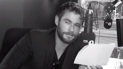 chris hemsworth reads the lyrics to rihanna s work