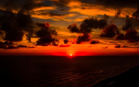 3840x2400 Deep Red Sunset Seashore 4k 4k Hd 4k Wallpapers Images