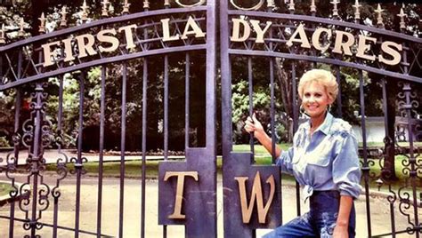 Tammy Wynette Legacy Center Welcomes Front Gates From Her Homeplace