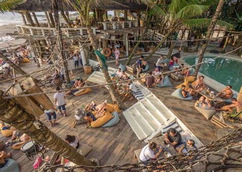 21 Best Bars In Canggu Cocktails Clubs Pubs Honeycombers Bali