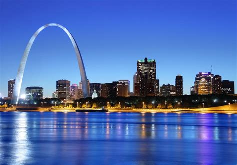 The wait staff was friendly and attentive without seeming clingy. Easy Driving Vacations from St Louis | Getaways Near Me