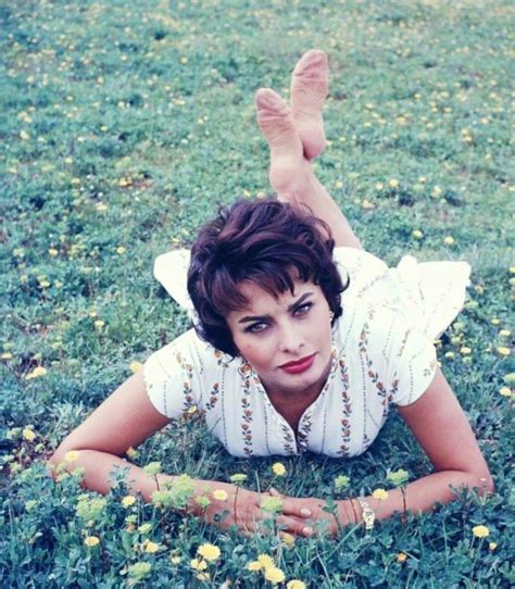 Beautiful Photos Of Sophia Loren Taken By Loomis Dean In Rome 1957