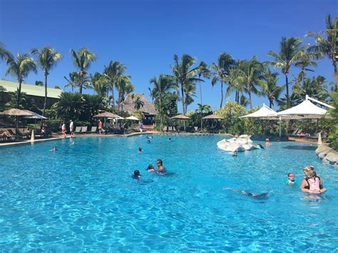 Review Outrigger Fiji Beach Resort 20 Things You Need To Know