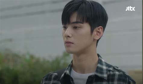 As mi rae begins to get teased once more and labeled gangnam beauty, the cold, aloof but kind inside kyung suk becomes the one person that stands up for her and in the process, mi (source: My ID Is Gangnam Beauty K-drama Review