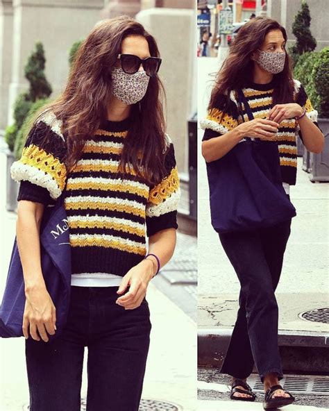 News about the new film she stars in alongside josh lucas. El truco de estilismo de Katie Holmes para armar un look ...