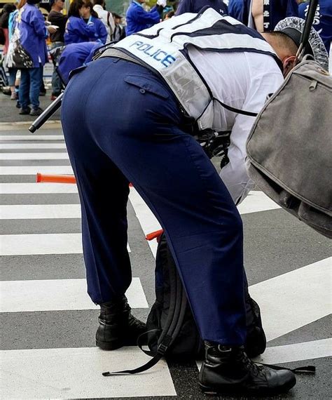 Pin By 野球太郎 On Police Men In Uniform Mens Butts Mens Outfits