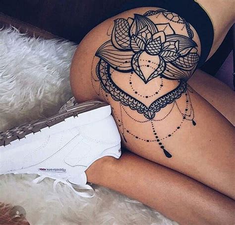 51 Sexy Thigh Tattoos For Women Cute Designs And Ideas 2021 Guide
