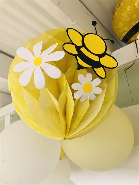 Check spelling or type a new query. DIY Bee theme party decorations | Bee decor, Diy party ...
